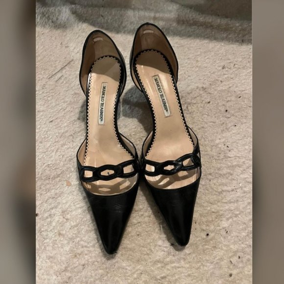Manolo Blahnik | Shoes | Manolo Blahnik Kitten Heels Size 4 Size 85 Us ...